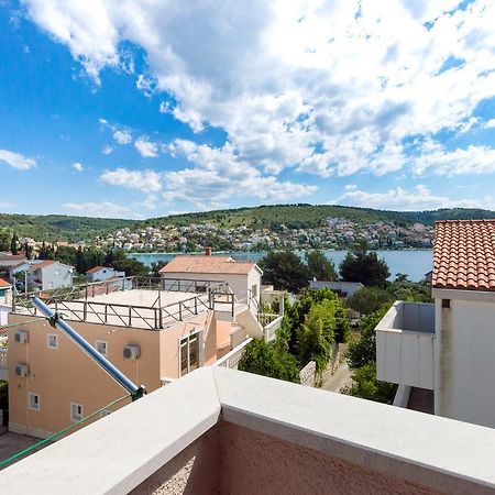 Apartmani Prkacin Trogir Ngoại thất bức ảnh