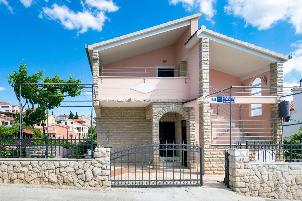 Apartmani Prkacin Trogir Ngoại thất bức ảnh