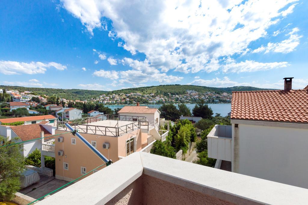 Apartmani Prkacin Trogir Ngoại thất bức ảnh