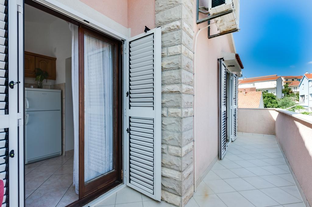 Apartmani Prkacin Trogir Ngoại thất bức ảnh